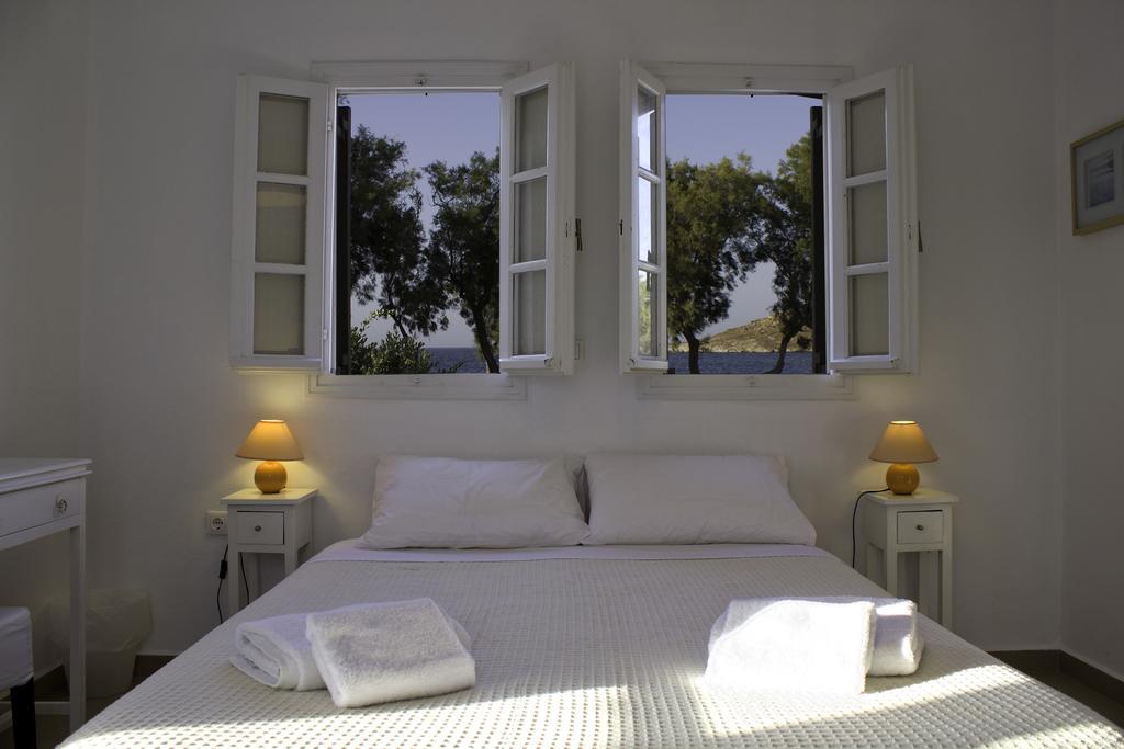 Almira Suites - Seafront - Naousa Eksteriør billede