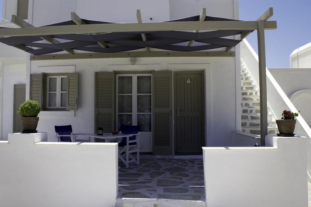 Almira Suites - Seafront - Naousa Eksteriør billede