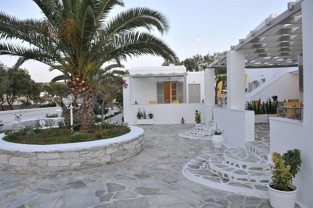 Almira Suites - Seafront - Naousa Eksteriør billede